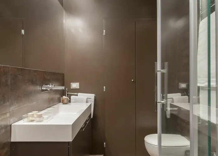 Fifty Eight * Милан